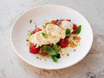 Caprese Salad with Cherry Tomatoes and Mozzarella