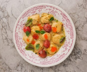 Ravioli with salmon and caviar