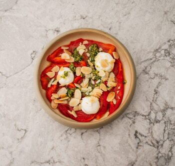 Baked peppers with ricotta cheese