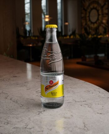Schweppes tonic water